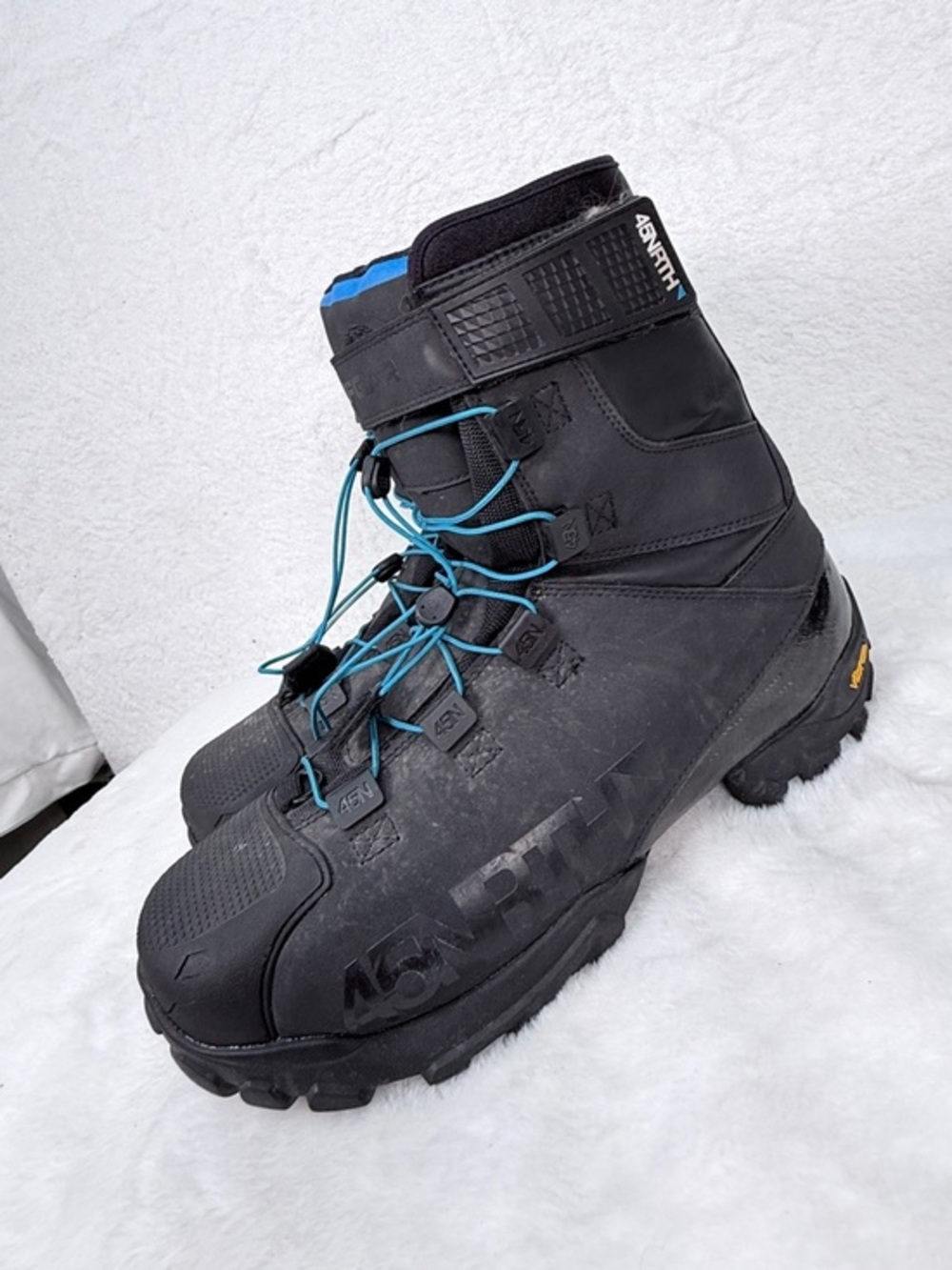 45NRTH Winter Cycling Boots Size 44 Insulated Vibram Sole SPD Compatible Black